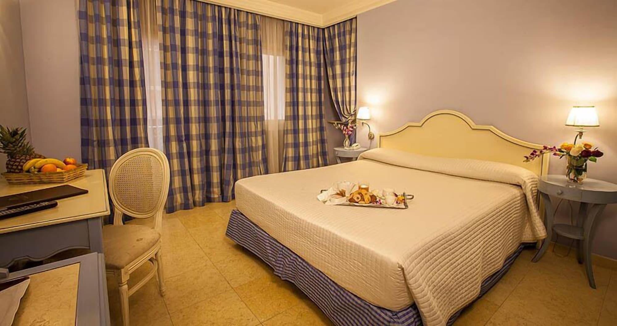 Palace Hotel В'єсте Екстер'єр фото