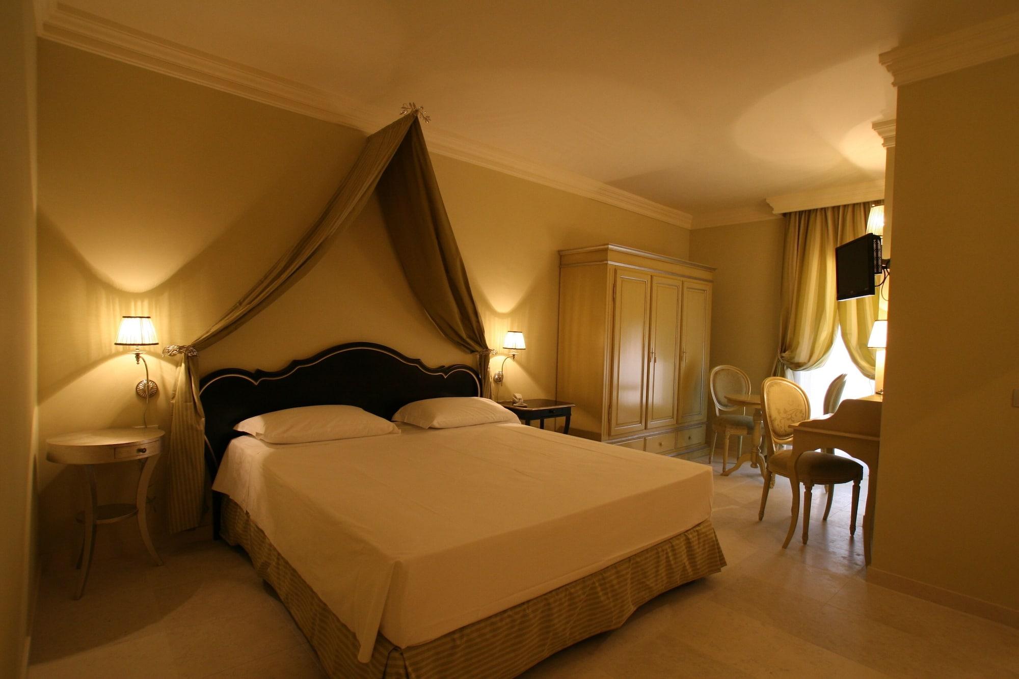 Palace Hotel В'єсте Екстер'єр фото